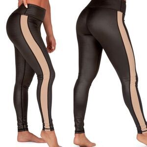 Corio Active Luxe Lavish Legging With Nude Stripe Black Size S